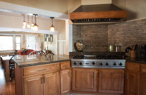 Paso Robles House | UNWIND ON VINE- A Beautiful Place to Stay and Short Walk to Downtown