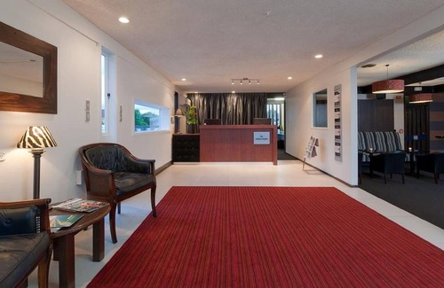 Riccarton House | Unwind @ Serenity in the City Studio