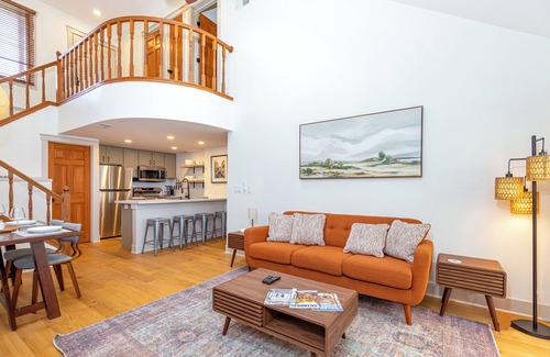 The Galena Territory Condo | Unwind @ Zen on Oak Glen! 2 BR, Modern, Lake Galena Marina & Club Access