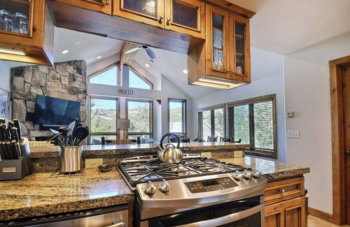 Downtown Park City House | Up to 25%! Old Town Home less than 0.5 miles from Park City Mtn & Main Street!