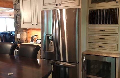 Boone House | Up to 7BR/5.5BA NC Blue Ridge Mountain Luxury Cabin - Long Views & ADA Friendly