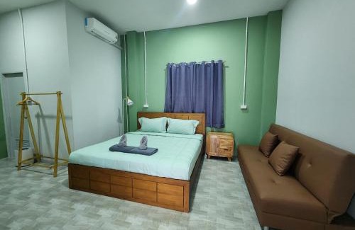 Ko Pha-ngan House | Up to Gu Station