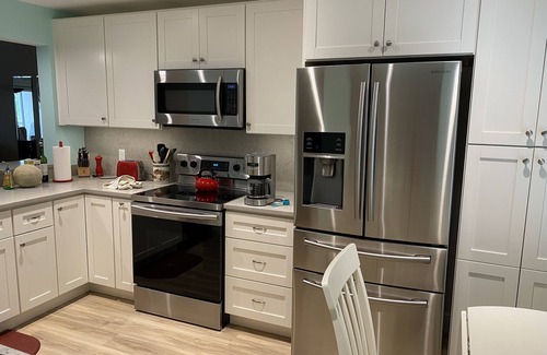 East Naples Condo | Updated 2/2 Naples Condo Rental