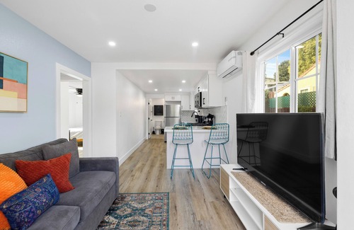 Eagle Rock House | Updated 2BD w Desk Outdoor Space