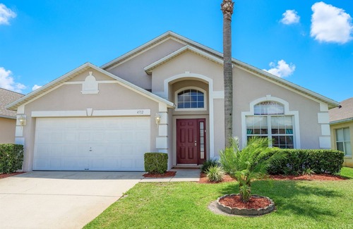 Lake Berkley House | Updated 5/3 in Lake Berkley , South Facing Pool, Game Room, Family Friendly