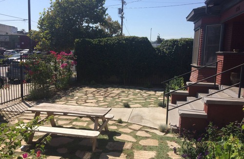 Highland Park House | Updated 6 Bedroom Craftsman w/EV Charging Station Metro & Walking Friendly