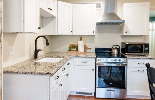 Gordonville Apartment | Updated and renovated Hideaway Apartment with brand-new kitchen! Charming!