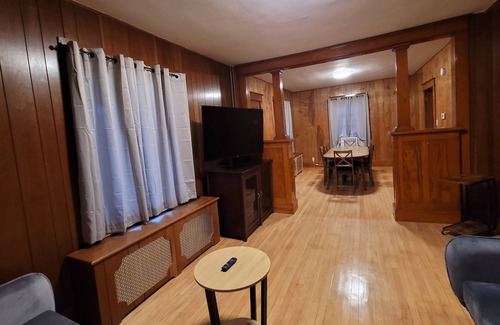 Berlin Apartment | Updated Berlin 4 Bedroom Apartment