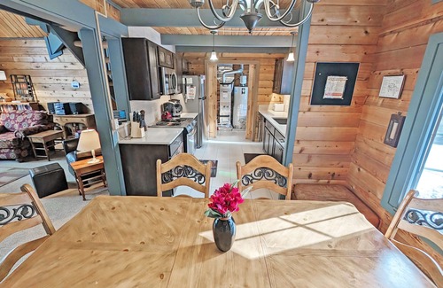 Sunriver House | Updated Cabin Feel, Pet Friendly - Lava Top 1