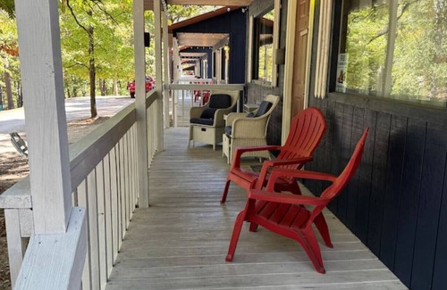 Branson West Cabin | Updated Cabin with Pool, Hot Tub, and Fire Pit!