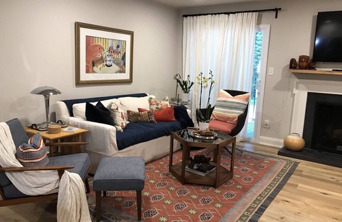 Myers Park Condo | Updated condo in walkable Myers Park