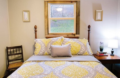 Banner Elk Cottage | Updated, Cozy Cottage with Huge Mountain Views and Private/ Farm-like Setting!