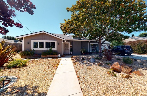 Del Rey Oaks House | Updated Del Rey Oaks Haven | Outdoor Living | Walk to Park & 5 Min to Beach