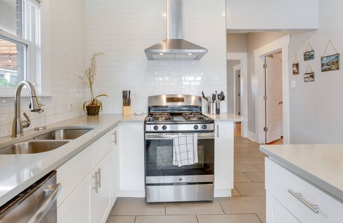 West Colfax House | Updated Denver Home ~ 3 Mi to Downtown!