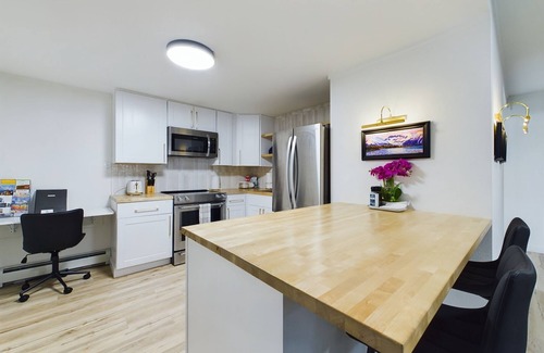Douglas Apartment | Updated Douglas Apartment, Close to Sandy Beach