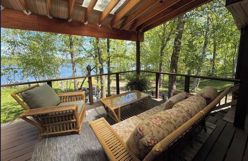 Pequot Lakes Cabin | Updated, fully-furnished 3+bedroom lake front cabin in beautiful Pequot Lakes.