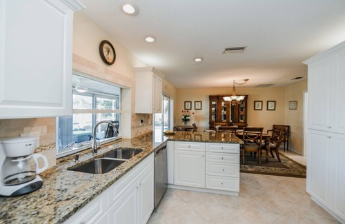 Longboat Key House | UPDATED GORGEOUS CANAL SOUTH END LBK PROPERTY WALK TO BEACH SHOPPING CLOSE BY