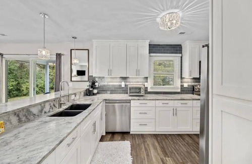 Myrtle Beach House | Updated home.3 bdrm, 2.5 bath, w/d, spacious yard, off-street parking for 3 cars