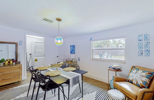 East Naples House | Updated home near beach/golf with private yard, firepit, & home office
