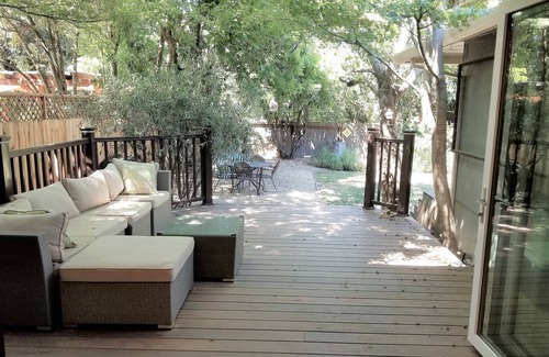 St. Helena House | Updated Home With Hot Tub In The Heart Of St. HelenanPermit #PL 24-013.