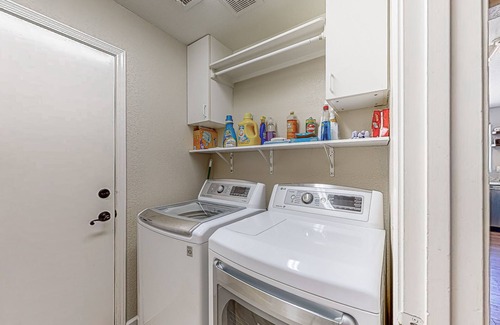 Arrowhead Ranch House | Updated home with private pool, enclosed yard, covered patio, grill, & W/D