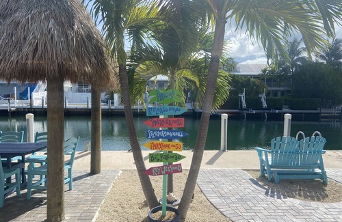 Key Colony Beach House | Updated Key Colony Beach - Tiki Hut - 37.5 Dock - Cabana Club