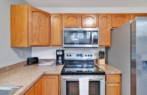 Thornhurst House | Updated! Lake House W/Hot Tub, Game Room, & Firepit In Arrowhead Lake