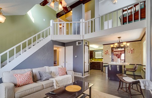 Lubbock House | Updated Lubbock Vacation Rental with Yard!