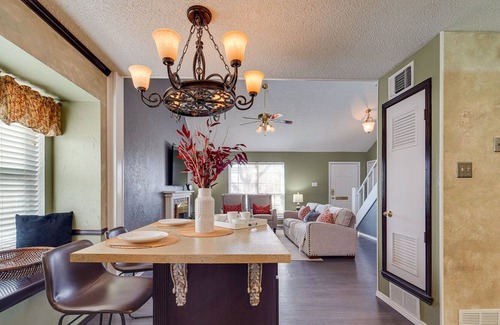 Lubbock House | Updated Lubbock Vacation Rental with Yard!