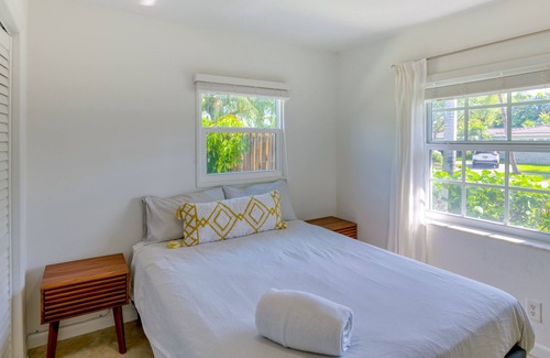 Harbor Village House | Updated, mid-century home with private pool, patio, central AC - near the beach