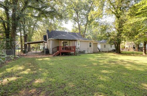Greenwood House | Updated North Greenwood Cottage Less Than 1 Mi to Dtwn!