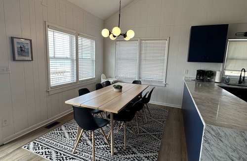 Long Beach House | Updated Oceanfront Beach House