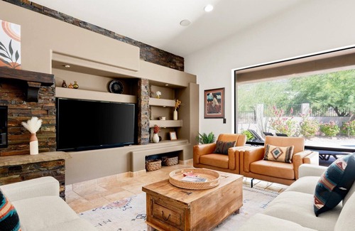 Cave Creek House | Updated, perfect retreat for families, or anyone looking for a relaxing getaway