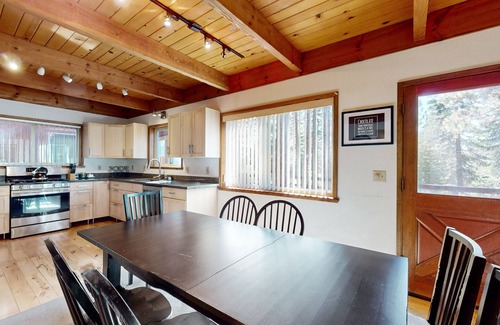Pioneer Trail House | Updated Retreat with Balcony, Deck & Private Hot Tub | Near 3 Top Ski Resorts