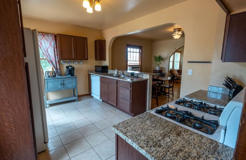 Clifton House | Updated SUMMER and FALL RATES!