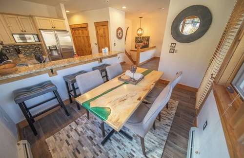 Keystone House | Updated Townhouse, Outdoor Pool & Hot Tubs Onsite