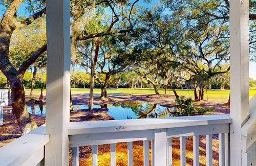 Ocean Ridge Condo | Updated villa with golf course views and serene surroundings
