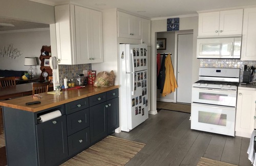 Scottsburg House | UPDATED YEAR ROUND LAKE HOUSE