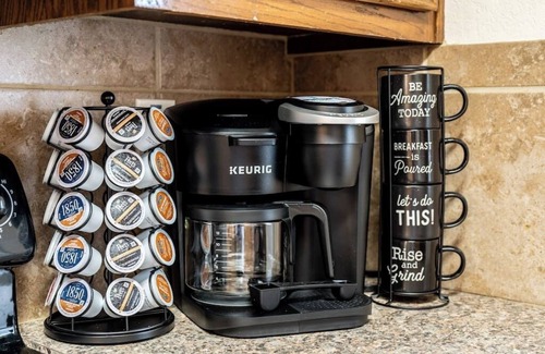 Temple House | Upgraded 3BR Escape in Top-Tier Location