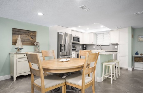 Flagler Beach Condo | Upgraded Beachfront Condo W. Ocean Views, Pool Access