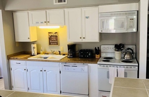 Marble Falls Ski Chalet | Upper Buffalo National River Only 15 Minutes Away