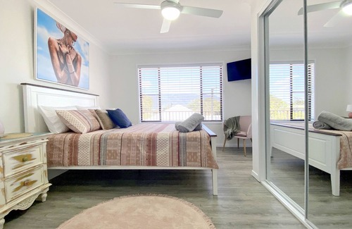 North Haven Apartment | Upper Deck