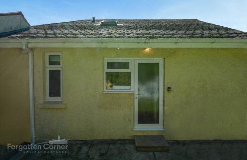 Cawsand Apartment | Upper Deck Kean Hill