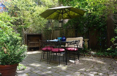 Upper East Side House | Upper East Brownstone Duplex 4Beds 3Bath & Private Garden