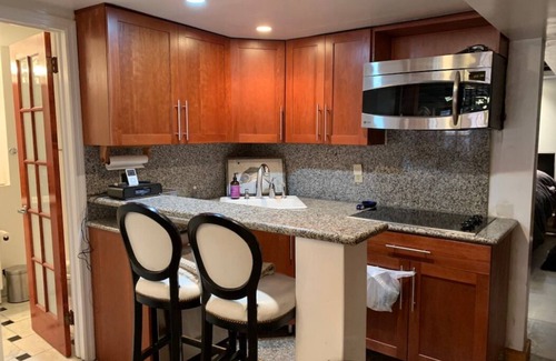 Upper East Side House | Upper East Side Apartment within an Elegant Row House