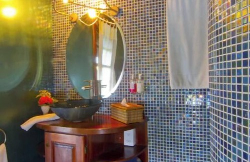 St. George's Cottage | Upper Floor Suite One-Bedroom