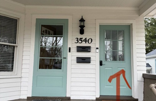 Toledo Apartment | Upper unit perch steps from Maumee River & Park