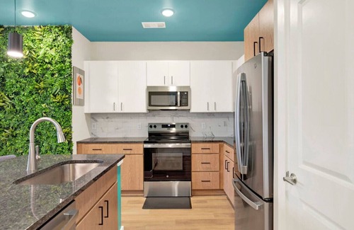 Pooler Apartment | Upscale 2BR Getaway | Minutes to Savannah