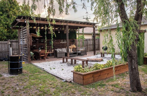 East Ybor House | Upscale 4 BR Ybor Hse with Outdoor Living Space