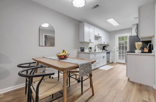 Griffin Heights House | Upscale 4BR/3BA Townhome - Walk to FSU Stadium